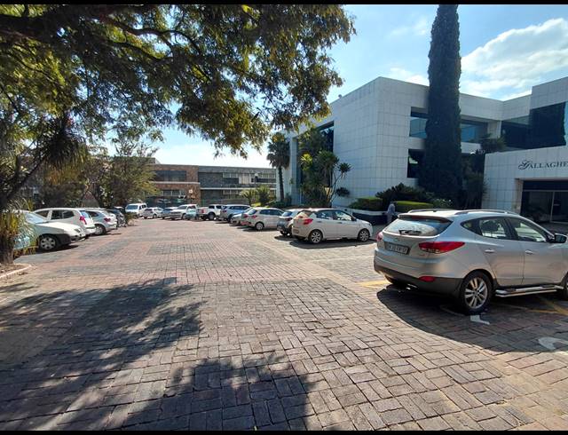 344M² OFFICE TO LET IN HALFWAY HOUSE